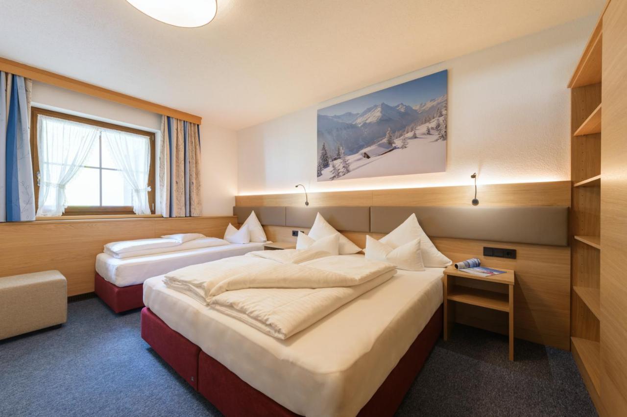 Landhaus Strolz Sankt Anton am Arlberg Dış mekan fotoğraf
