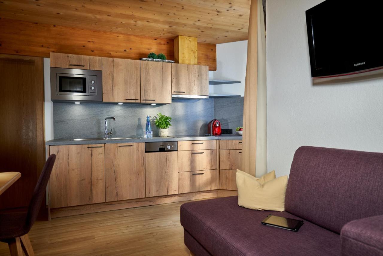 Landhaus Strolz Sankt Anton am Arlberg Dış mekan fotoğraf